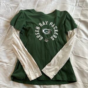 Packers Women’s T-shirt Medium Green And White Embroidered Long Sleeve
